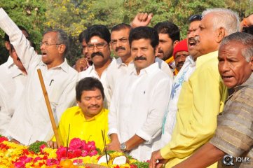 NTR Family Visit to NTR Ghat 2016